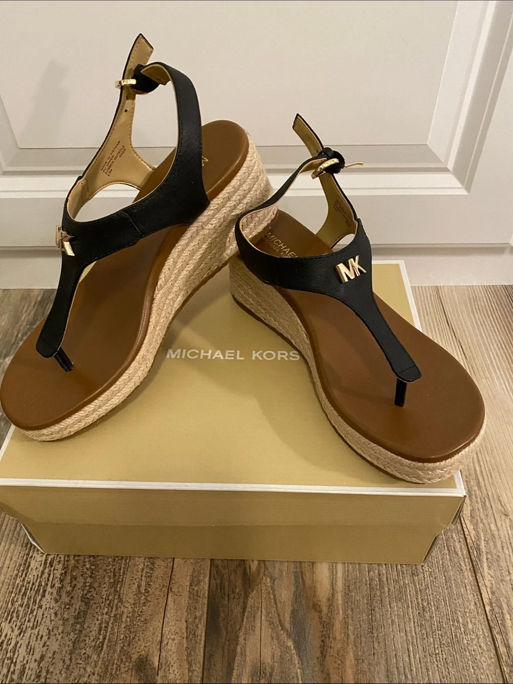 *NIB* Michael Kors Black Espadrille Wedge Sandals